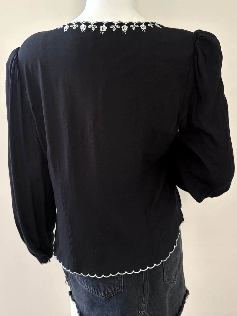 Reformation Viva Black w White Floral Embroidered Long-Sleeve Tie Front Top